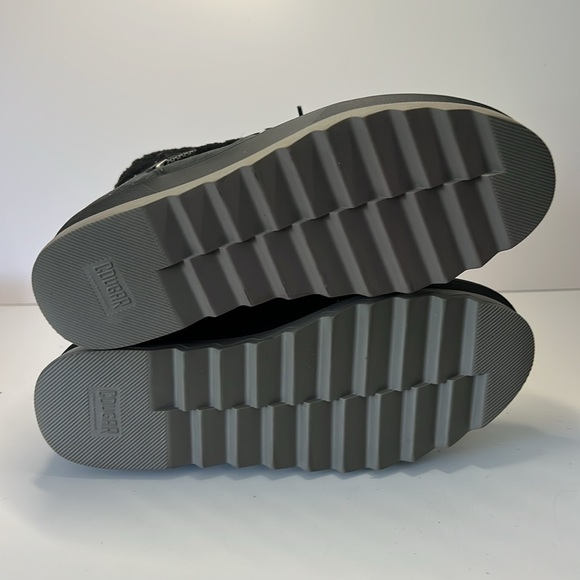 Cougar Women's Verity Shearling Waterproof Cold Weather Boots - Picture 9 of 11